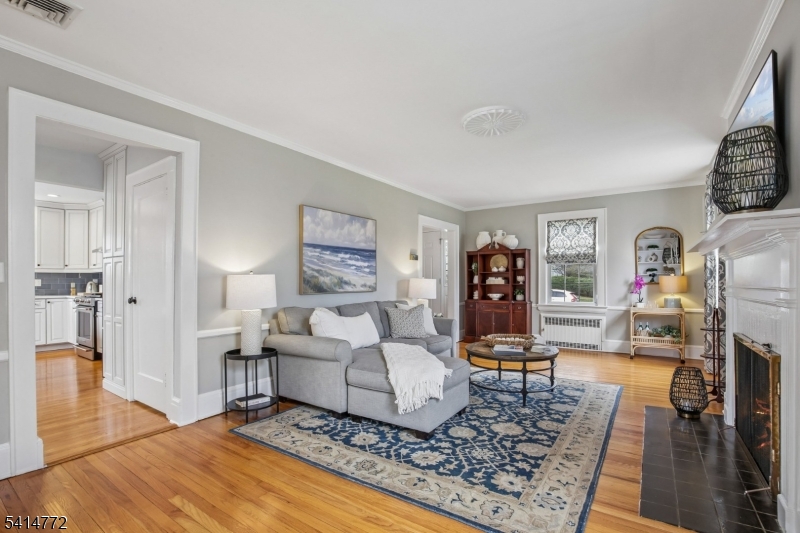 Knollwood Section - Residential