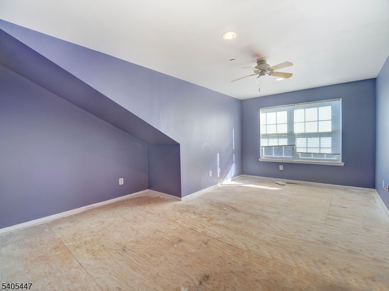 WILLOW WALK - Residential