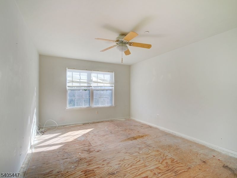 WILLOW WALK - Residential