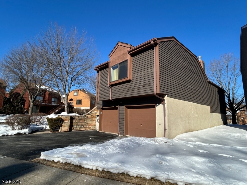 Townsquare Village - Residential Lease