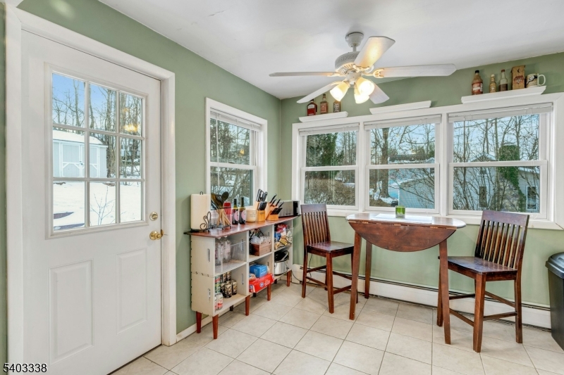 Pinecliff Lake - Residential