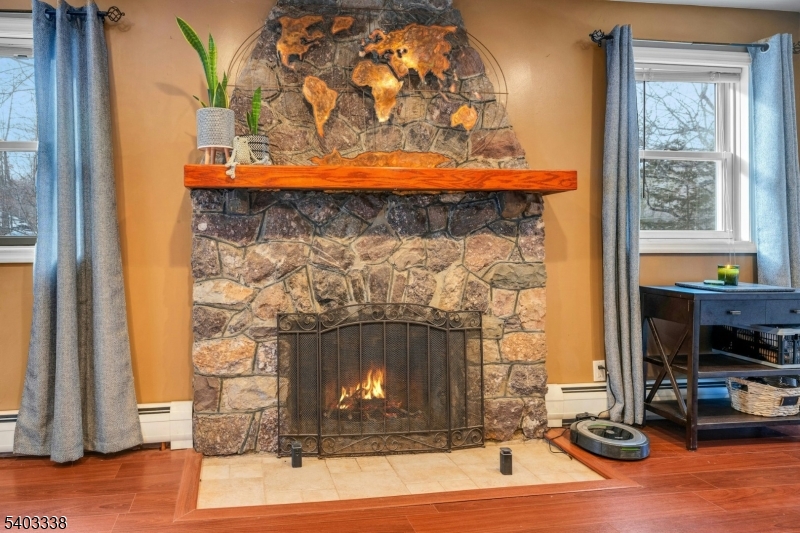 Pinecliff Lake - Residential