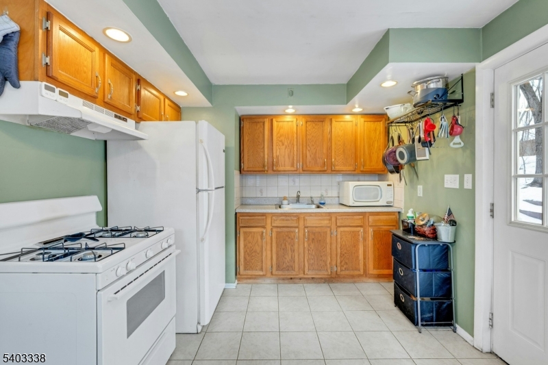 Pinecliff Lake - Residential