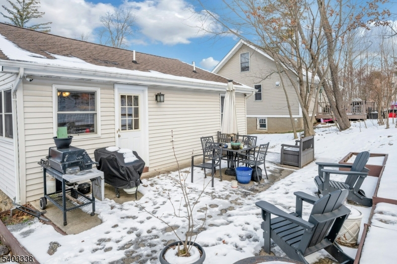 Pinecliff Lake - Residential