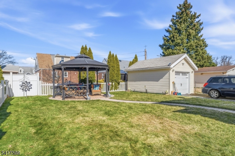 Battle Hill - Residential