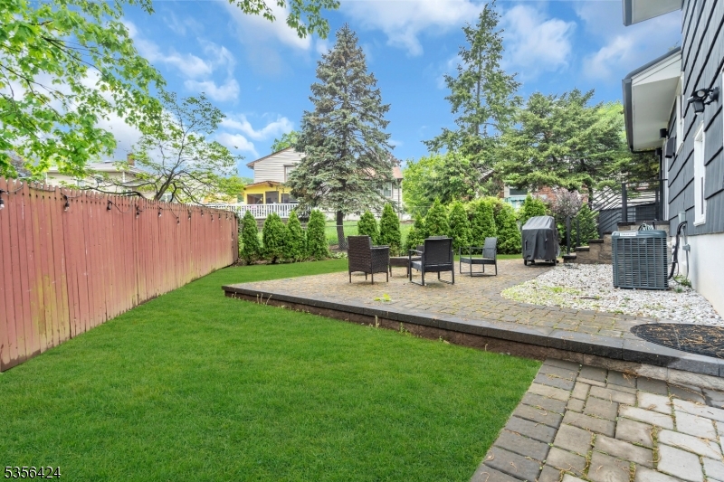 374 Nottingham Way