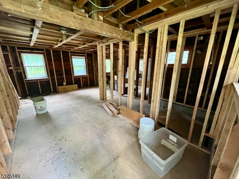 Whitehouse Station - Residential