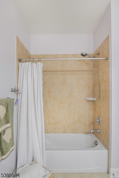 Lakeland Village Condos - Residential