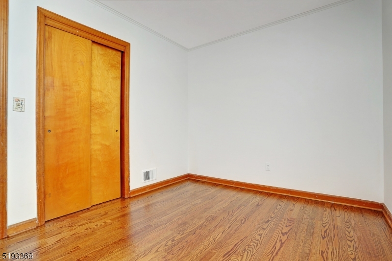 Lake Intervale - Residential