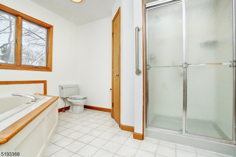 Lake Intervale - Residential