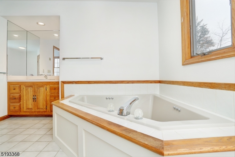 Lake Intervale - Residential