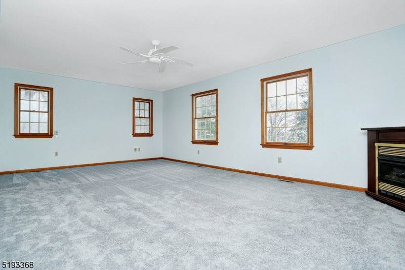 Lake Intervale - Residential