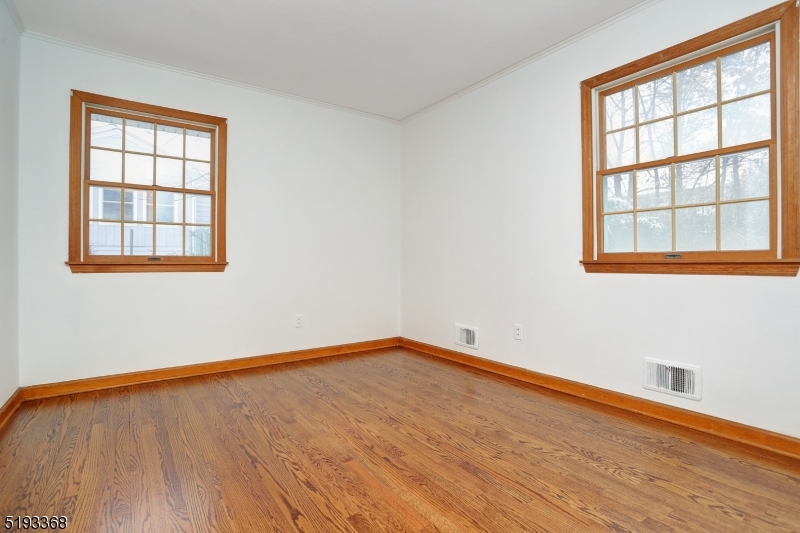 Lake Intervale - Residential