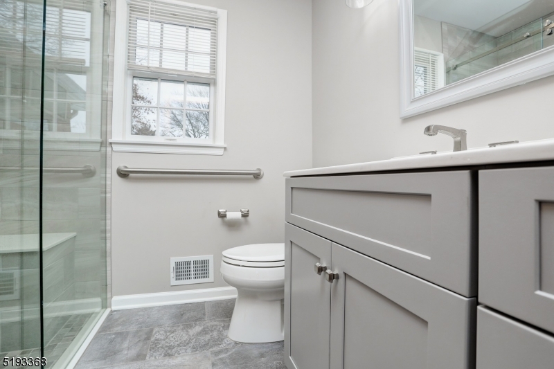 Lake Intervale - Residential