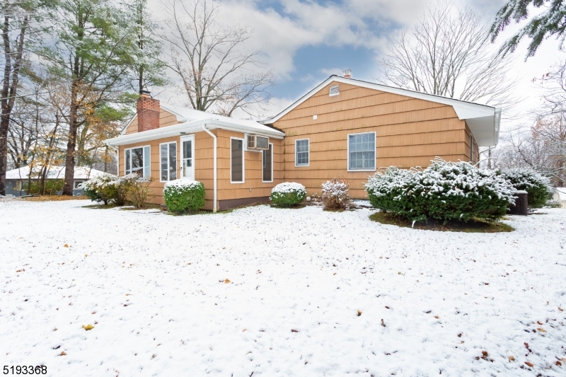 Lake Intervale - Residential