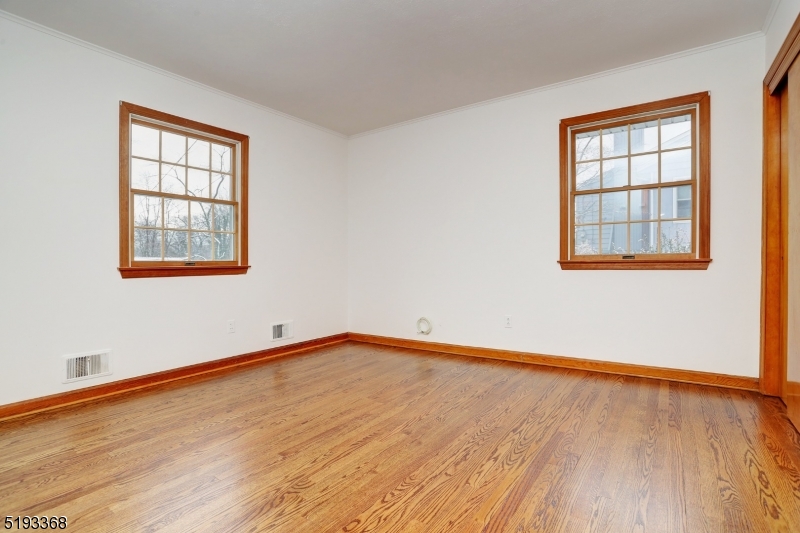 Lake Intervale - Residential