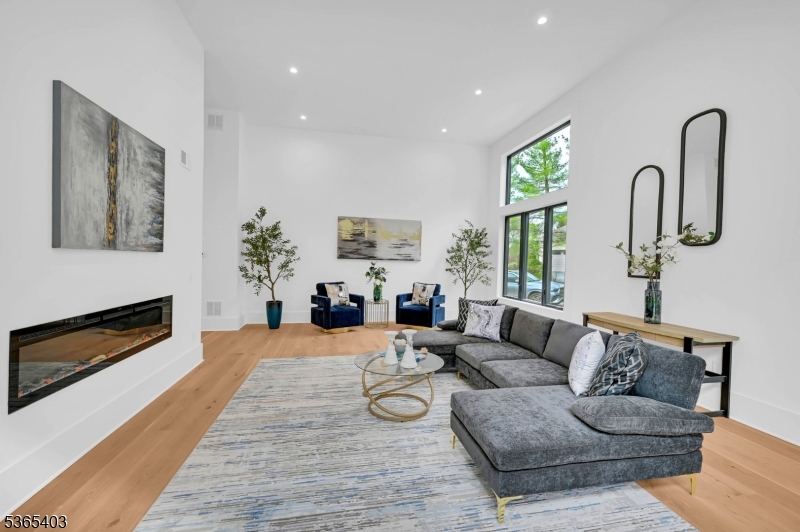 Hillside - Residential