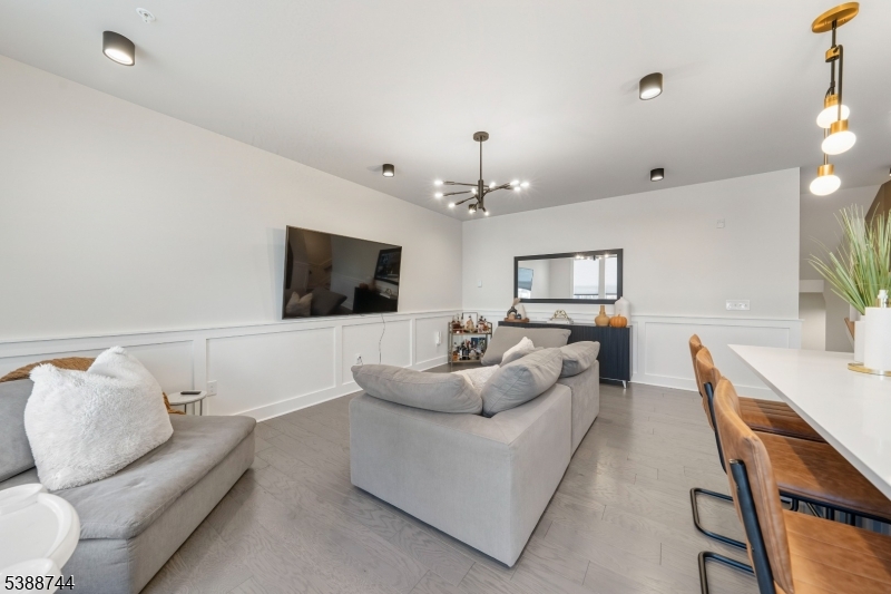 Townhomes at Vermella - Residential