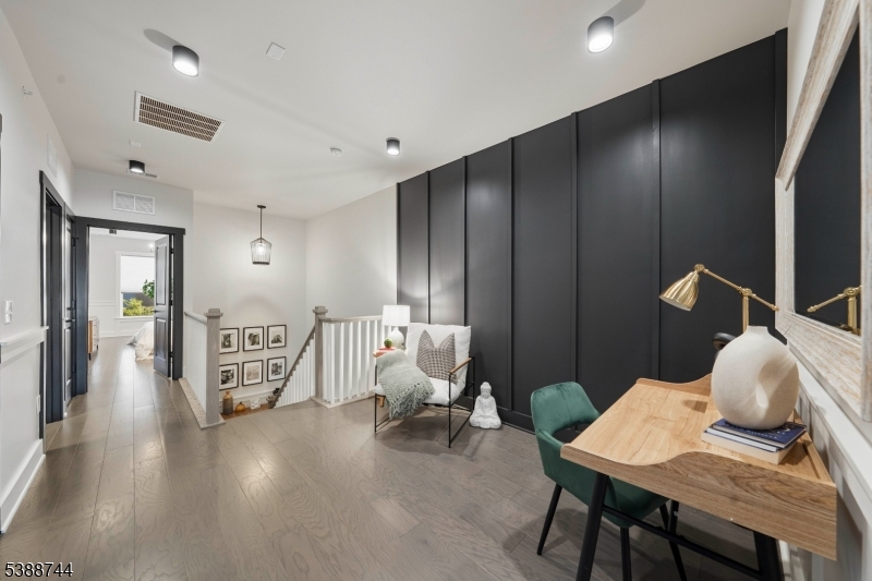 Townhomes at Vermella - Residential