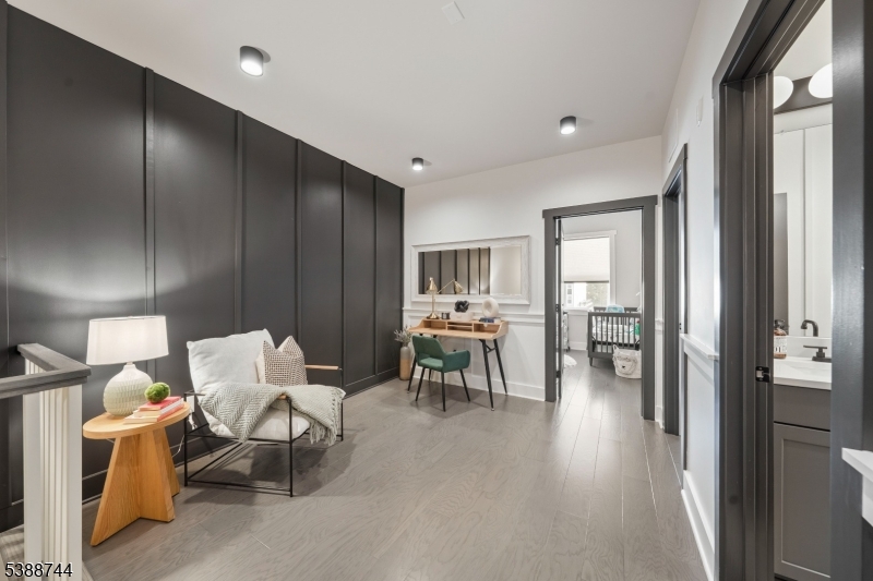 Townhomes at Vermella - Residential