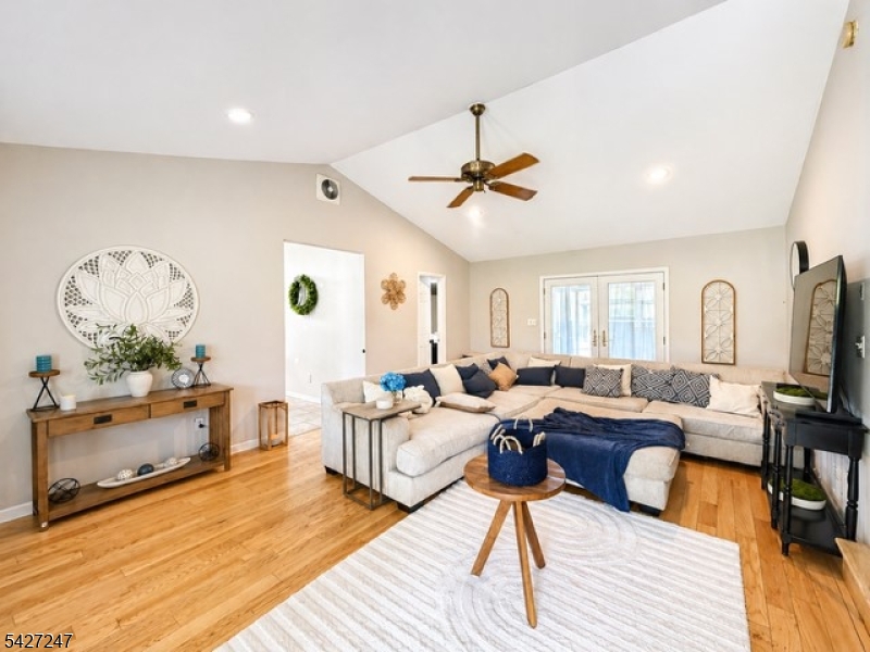 Marcella - Residential