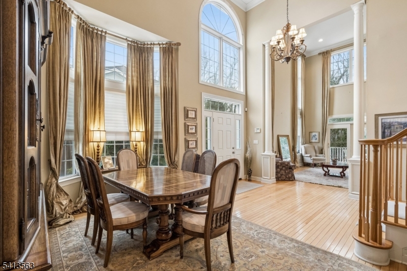 Four Seasons - Residential