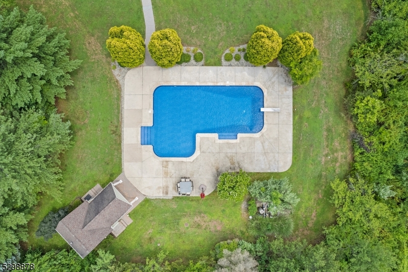 Far Hills/Roxiticus Valley - Residential