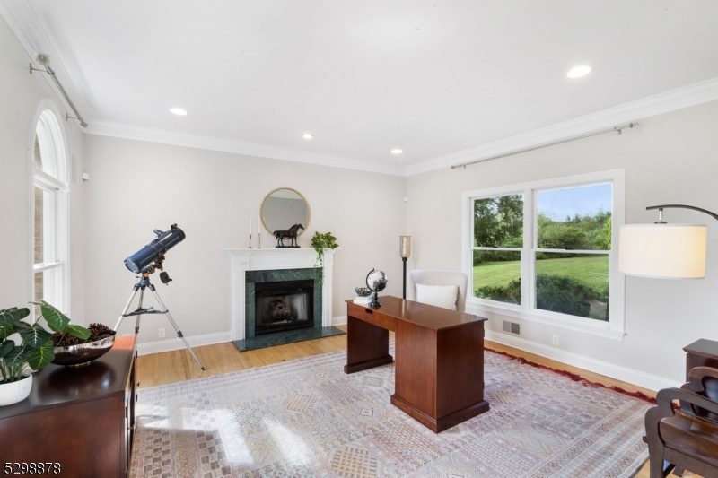 Far Hills/Roxiticus Valley - Residential