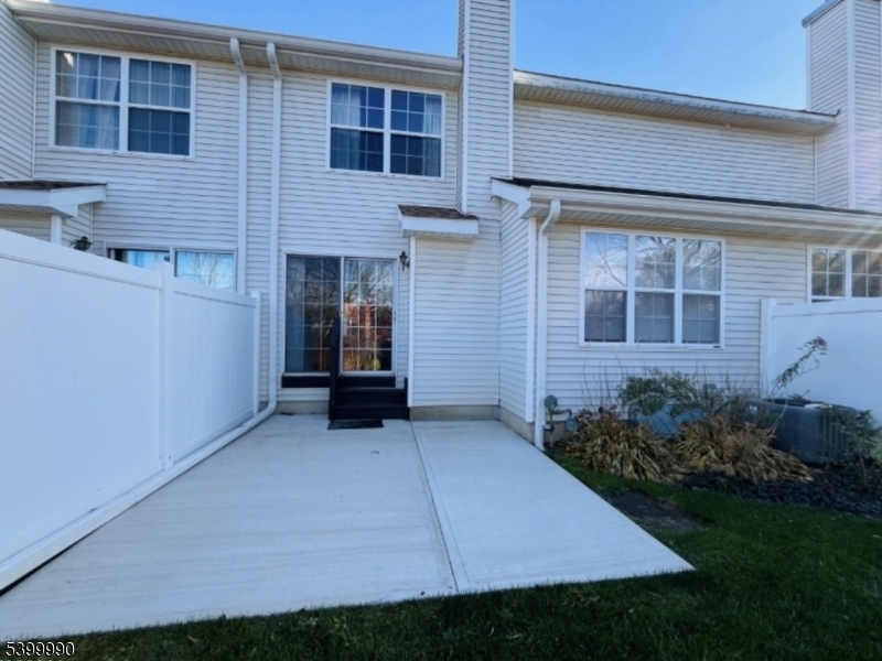 Winding Brook - Residential Lease