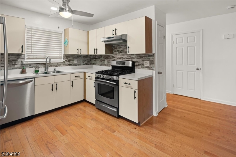 STONEGATE - Residential Lease