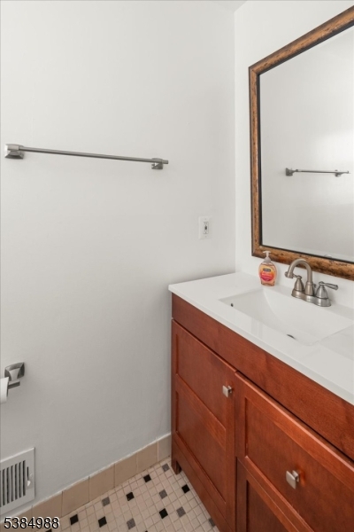 STONEGATE - Residential Lease