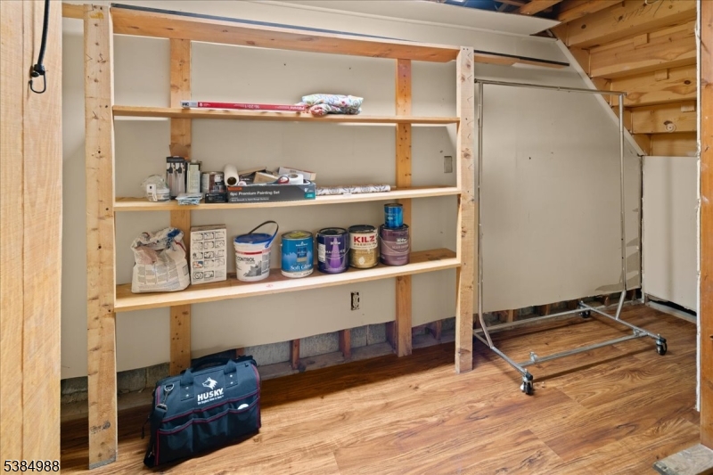 STONEGATE - Residential Lease