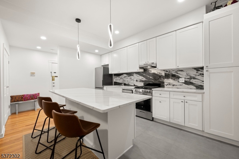 Boulevard East - Residential