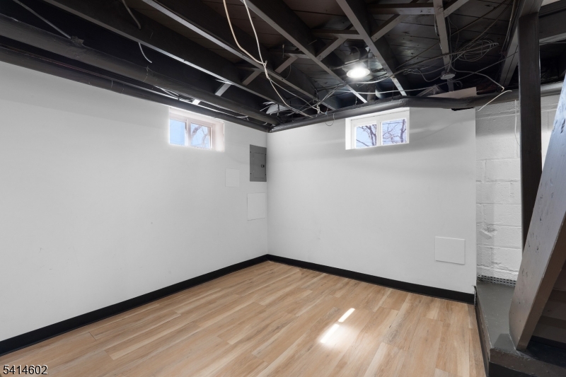 Indian Lake - Residential Lease