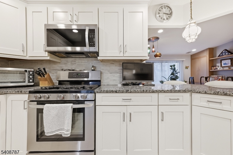 Briar Hill Villas - Residential