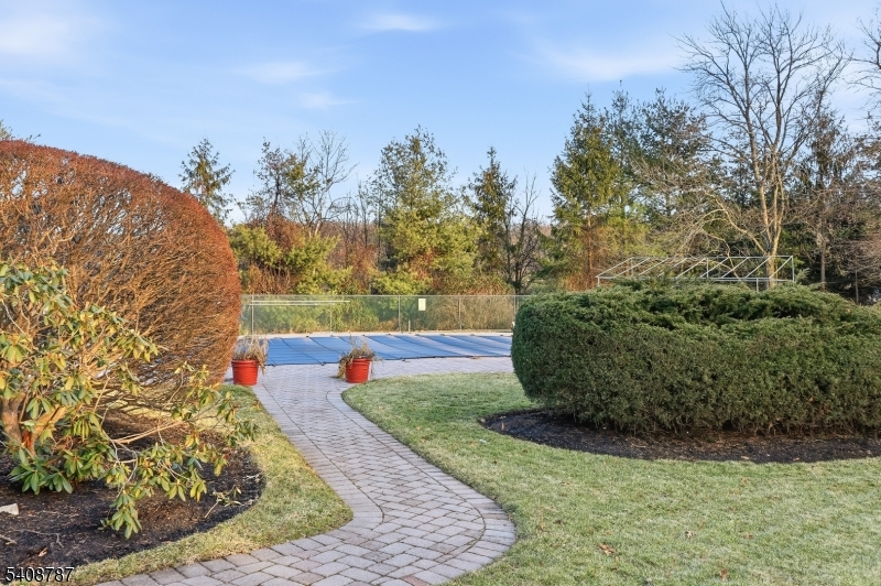 Briar Hill Villas - Residential