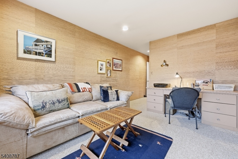 Briar Hill Villas - Residential