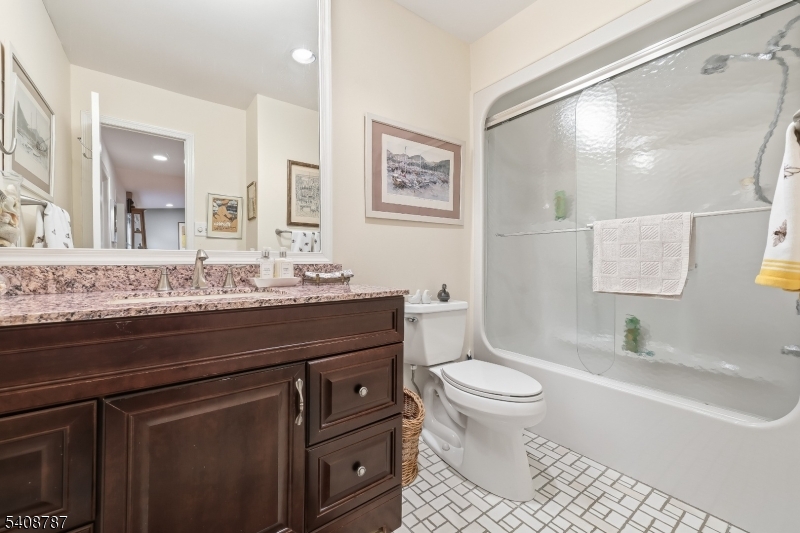 Briar Hill Villas - Residential