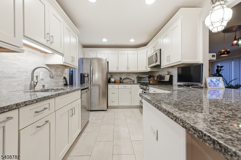 Briar Hill Villas - Residential