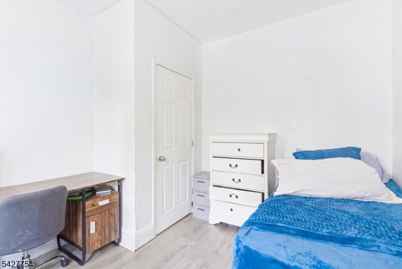 Ironbound - Commercial Sale