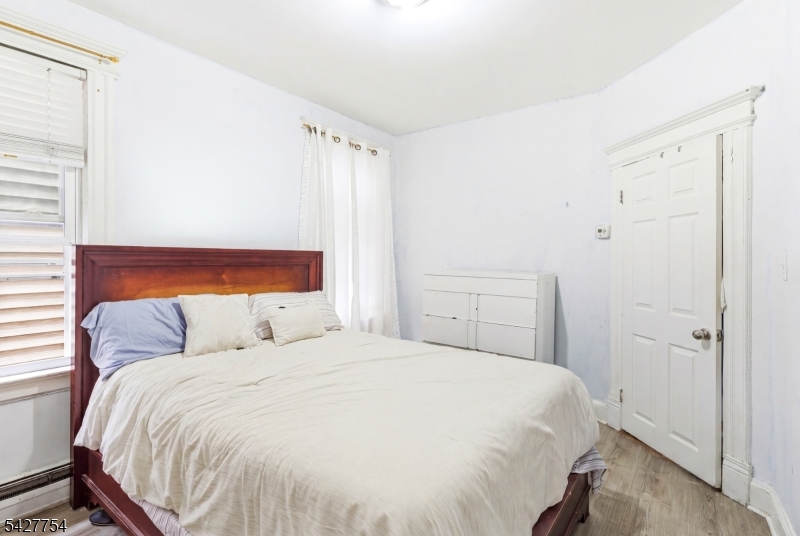 Ironbound - Commercial Sale