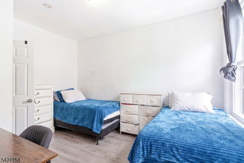 Ironbound - Commercial Sale