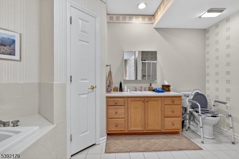 Fox Hills - Residential Lease