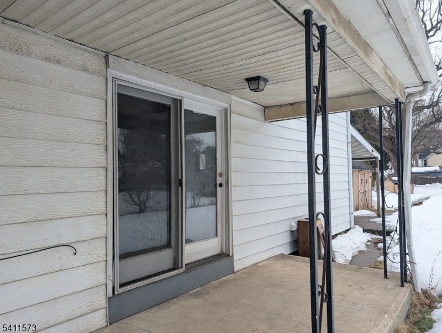 Newly renovated 2-bedroom rental offering a fresh, modern feel throughout. This well-maintained unit features updated finishes, spacious bedrooms, and a bright, comfortable layout. Enjoy a private entrance in the rear of the home with your own patio space, plus use of the yard for outdoor relaxation. Off-street parking in the back provides added convenience. Up to two pets permitted for an additional monthly pet fee. Conveniently located near major routes, shopping, and everyday amenities.