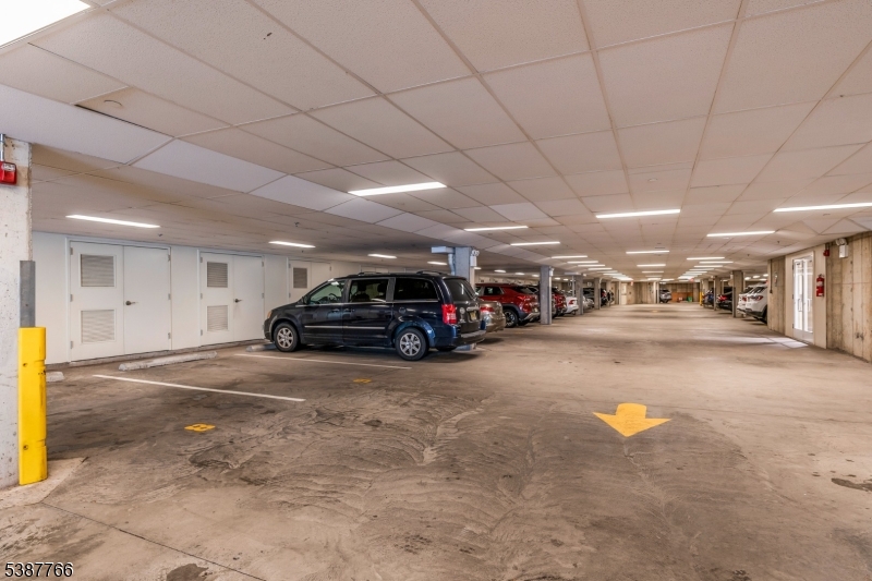 Four Seasons - Residential