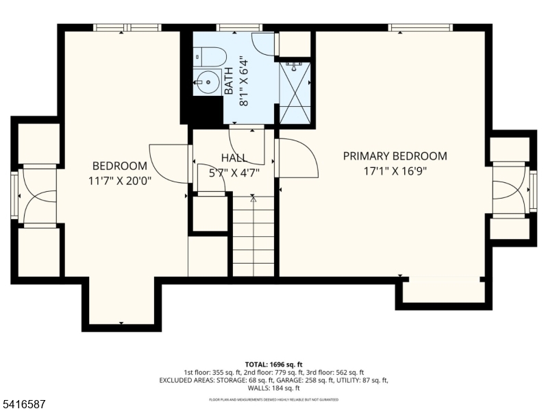 Main image without alt text