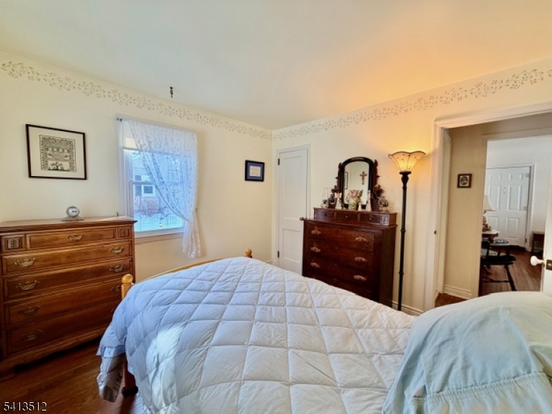 ROCK RIDGE LAKE - Residential