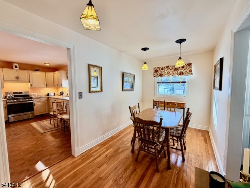 ROCK RIDGE LAKE - Residential