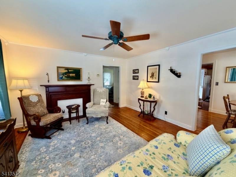 ROCK RIDGE LAKE - Residential