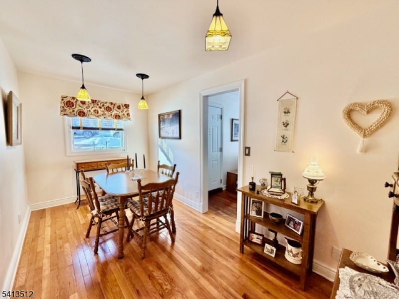 ROCK RIDGE LAKE - Residential